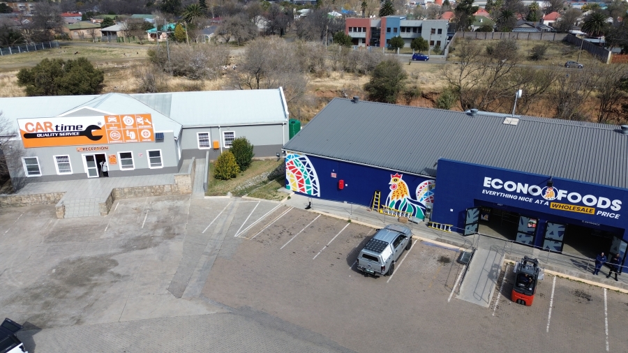 Commercial Property for Sale in Komani Park Eastern Cape